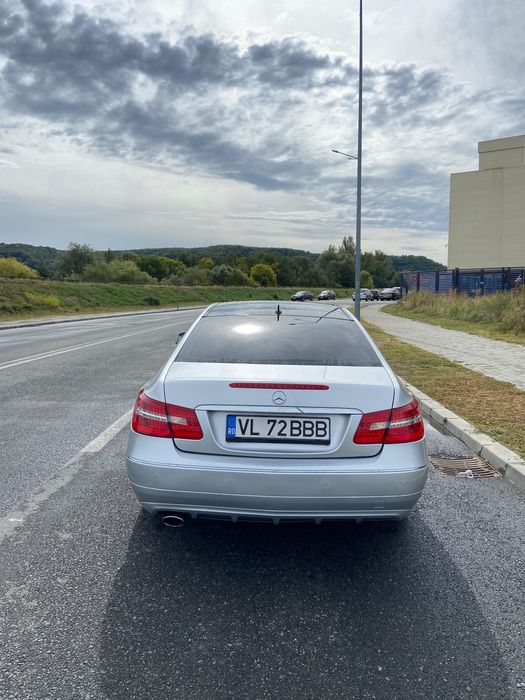 Mercedes Benz E Class Coupe Euro 5 7G Tronic