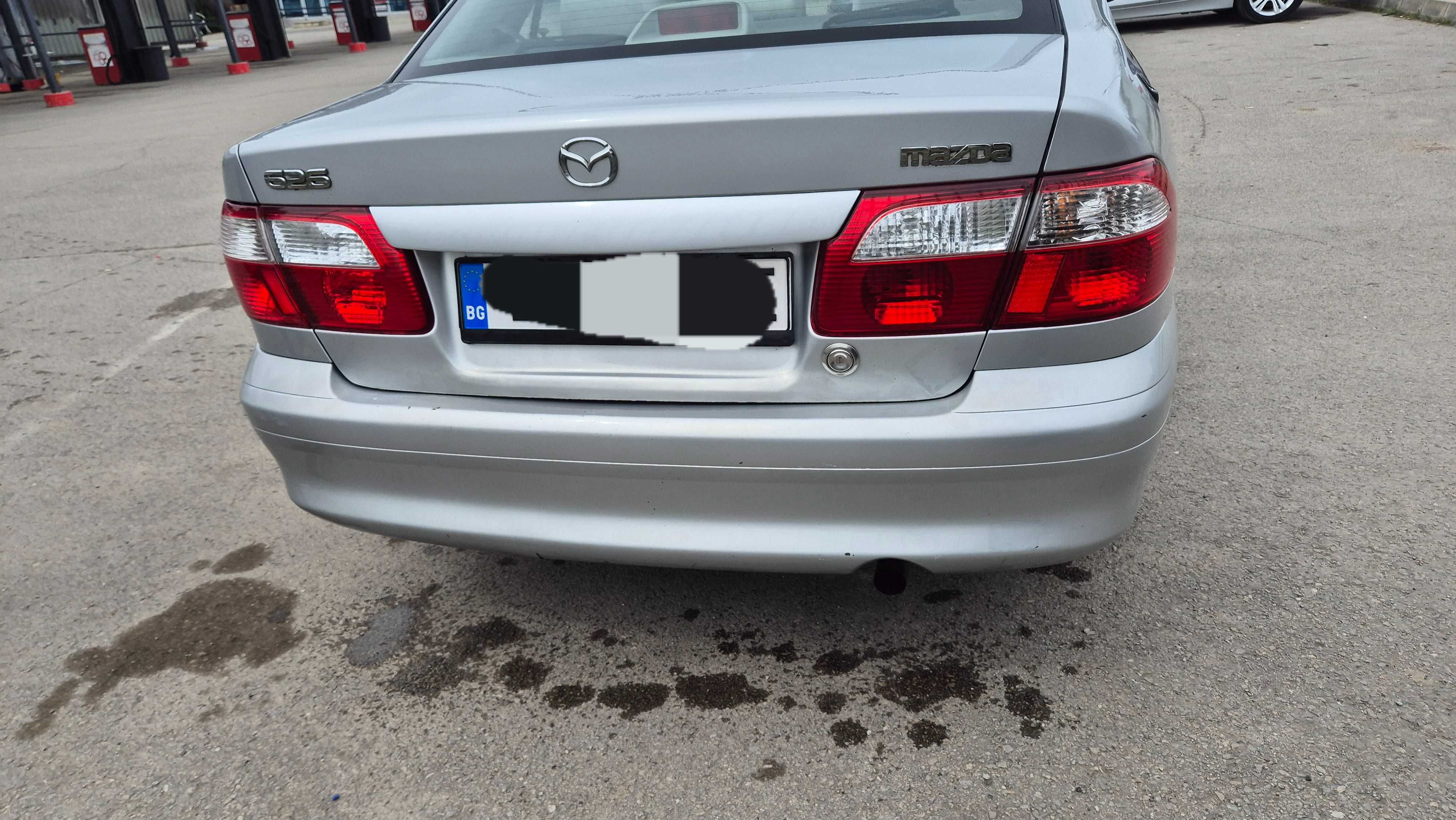 Автомобил Mazda 626