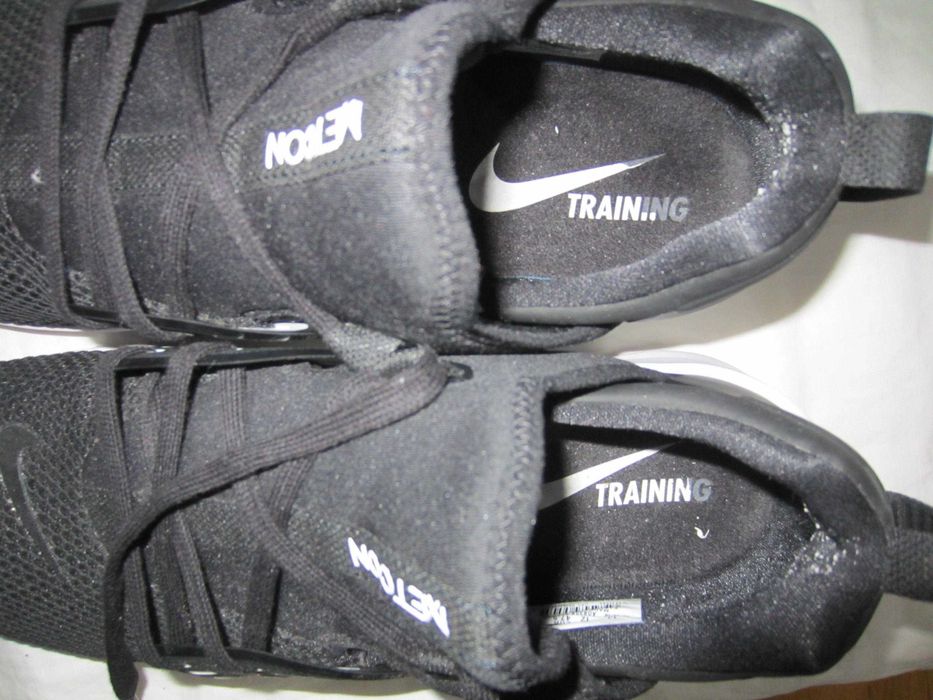 Nike Free Metcon2, marimea EUR-47,5,negri, stare f. buna