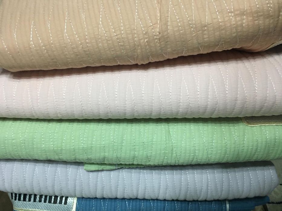 Продаю покрывало двухстороннее