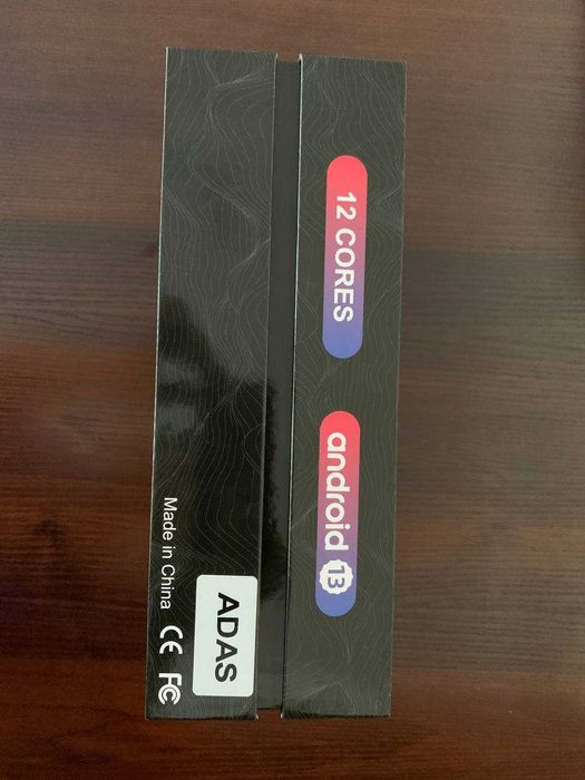 Top avtomobil monitori AUTEK F70 sotuvda.