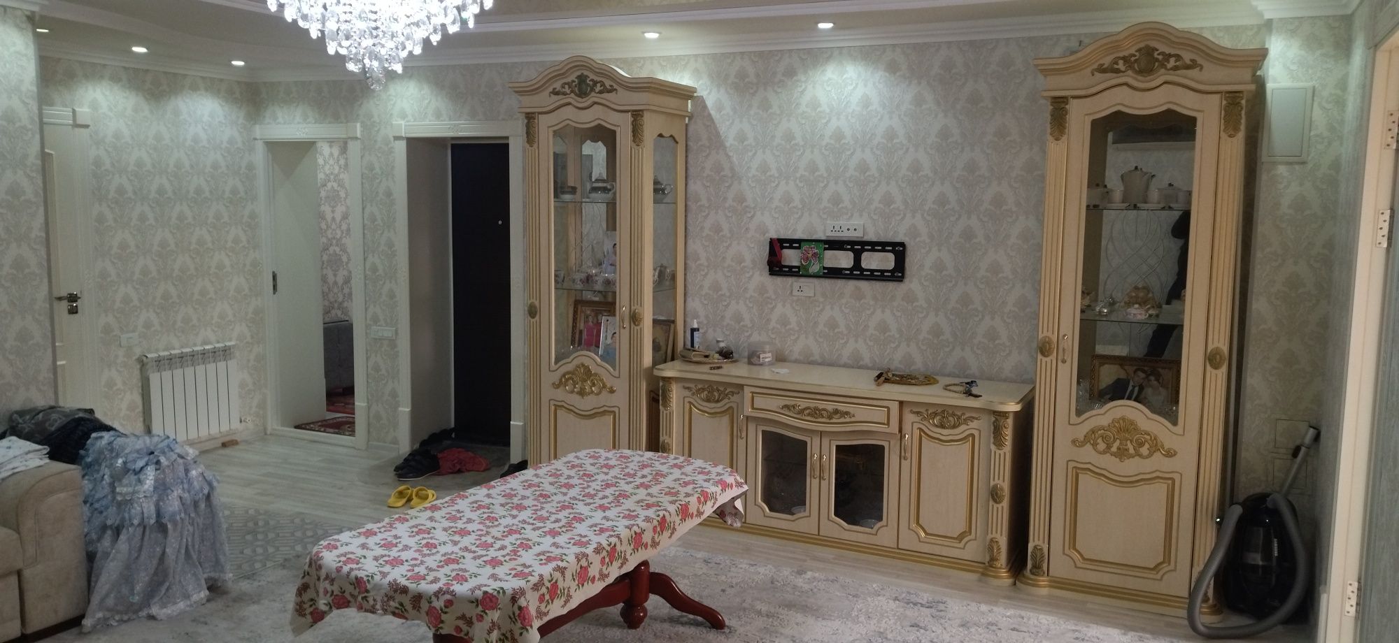Юксалиш.Аэропорт.Срочно продаётся квартира!