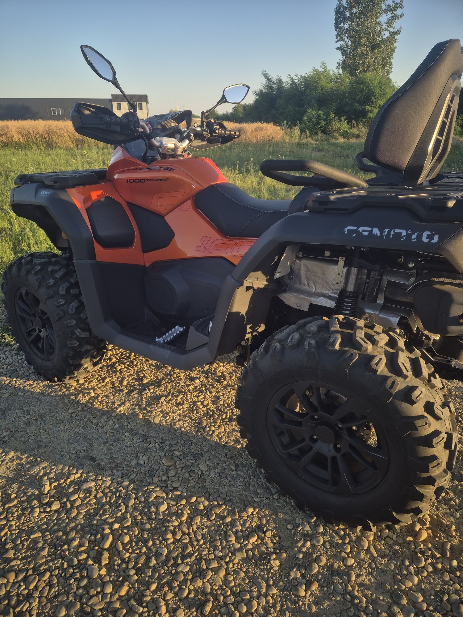 X 10 2025 , 400 km garantie