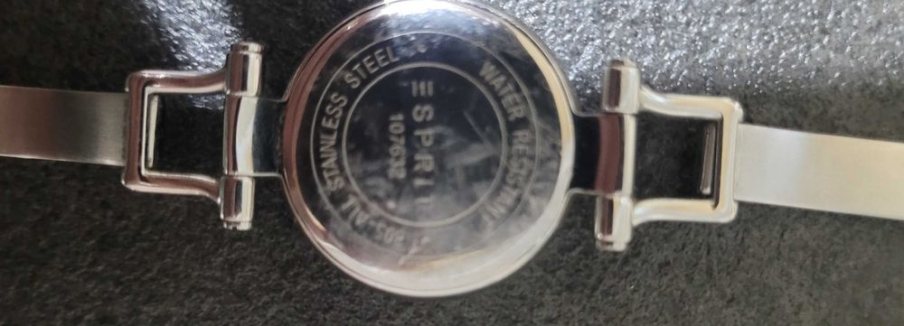 Ceas esprit original
