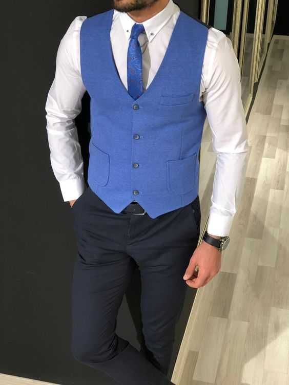 Vesta slim XL L smart casual ofice CINQUE Noua lana tesatura fina bleu
