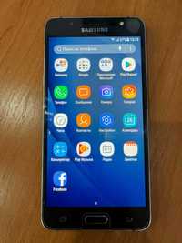 Смартфон Samsung Galaxy J5 (2016) Black