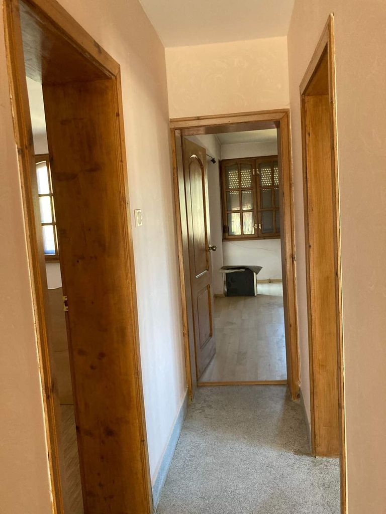 Продава се Къща в Карнобат - 350 кв.м за 458 €/кв.м - Снимка #8