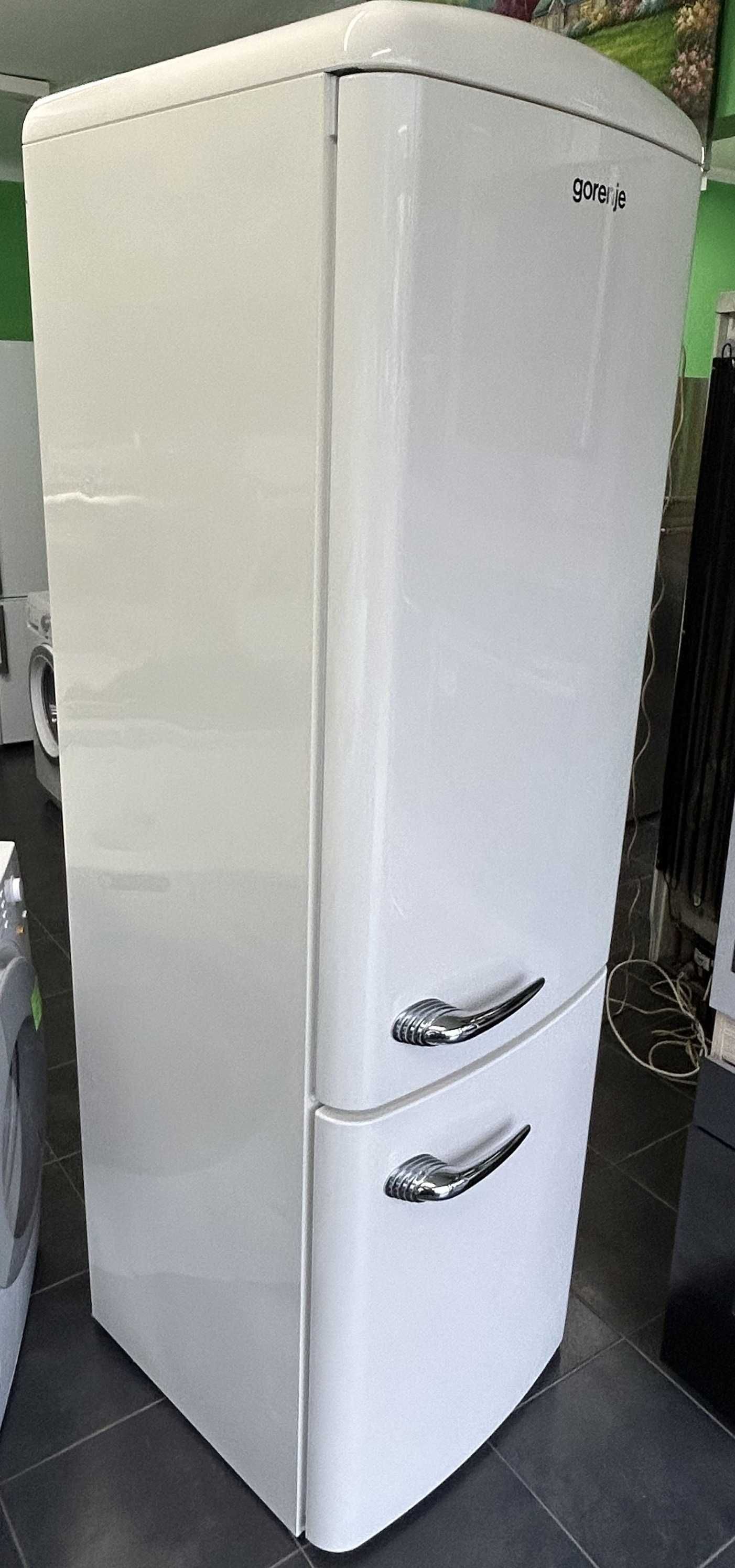 Хладилник Gorenje ORK 193 C ретро дизайн