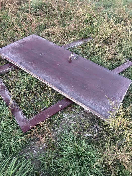 Продам металлические двери
