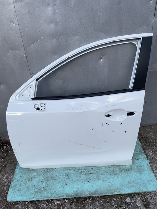 Предна лява врата за Mazda 2 Мазда 2  2015г-