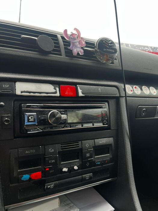 Vând Audi A4 B6 2003