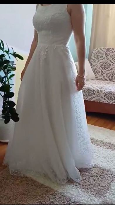 Vand Rochie mireasa