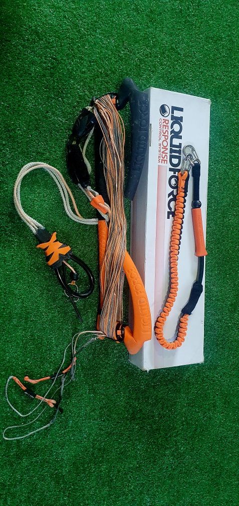 Kite Liquid Force Solo 12m + bară LF Response kitesurf zmeu kiteboard