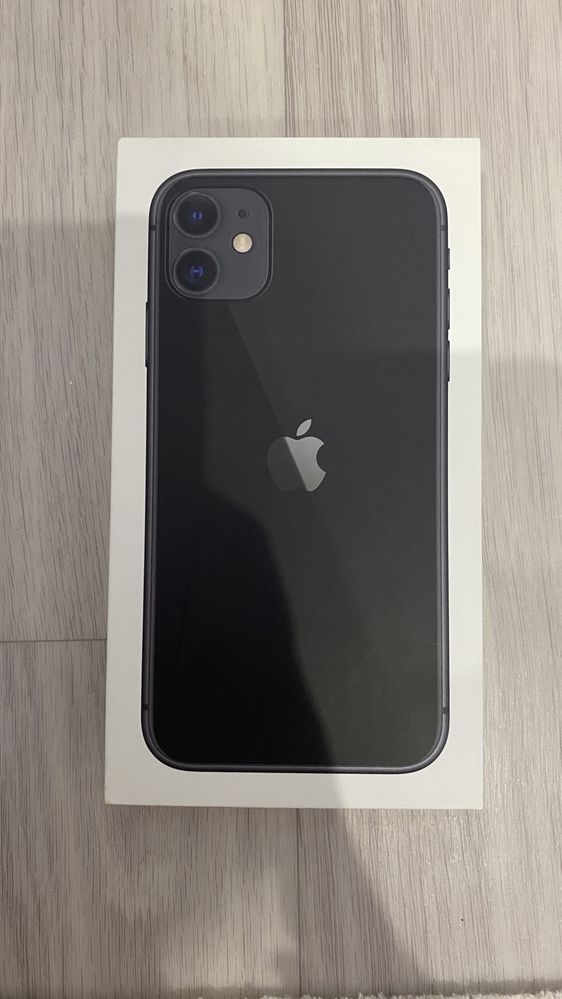 Продаю iPhone 11