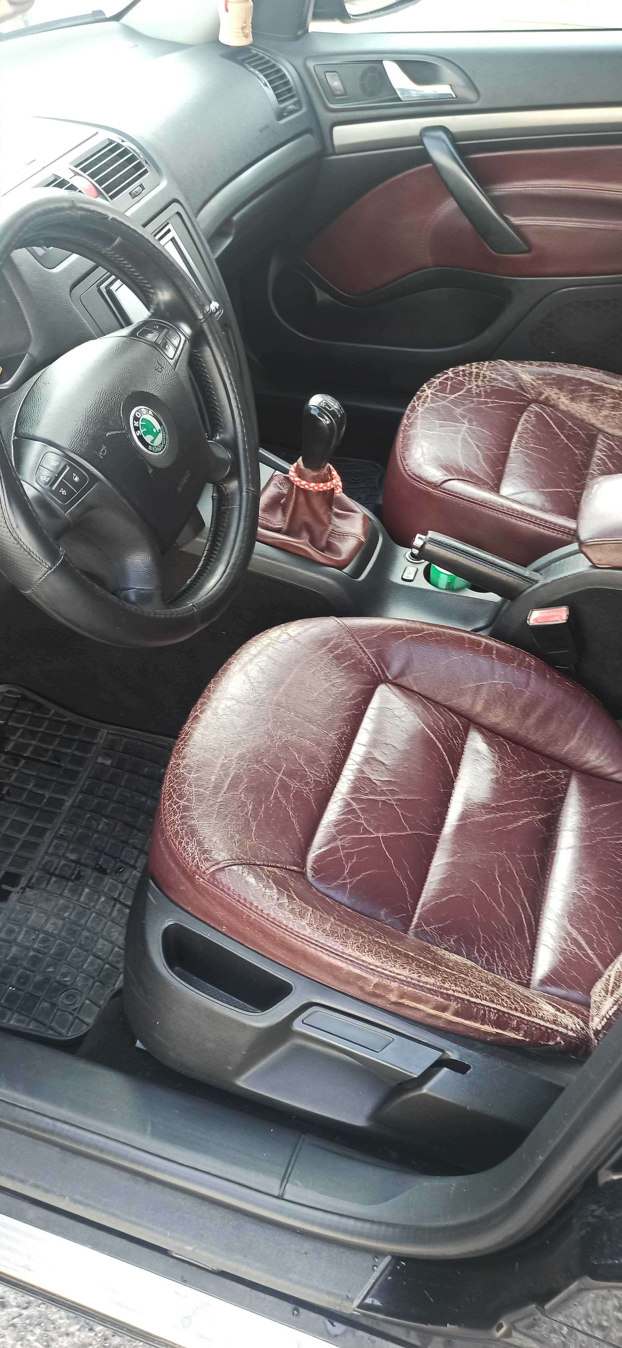 Продавам Шкода Октавия 2 2.0 TDI
