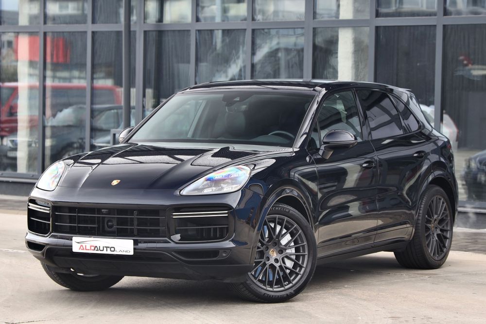 Porsche Cayenne Turbo * 550 CP * Faruri si stopuri LED * Moduri condus * Eleron
