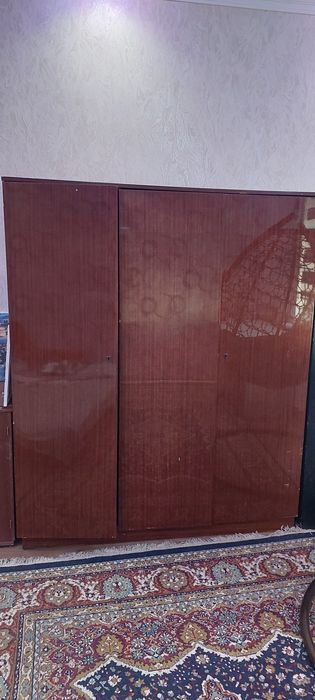 Продаётся шифоньер