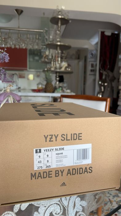 Yeezy Slide Onyx, Marime 43