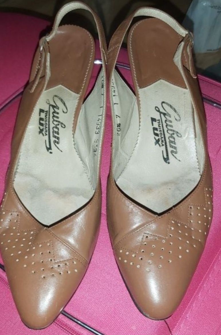 Pantofi Guban - dama maro toc mic gen stiletto din piele cu bareta M40