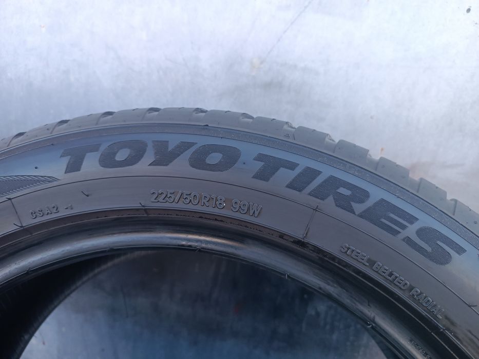 225/50/18 Toyo Дот 4622