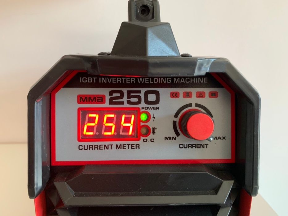 PROFESSIONAL ММА-250Ампера Инверторен електрожен - Електрожени