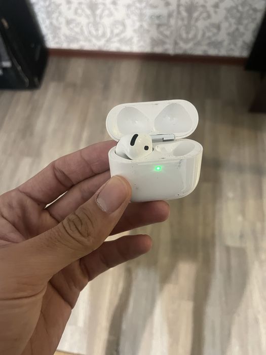 Airpods 4 с одним ухом оригинал