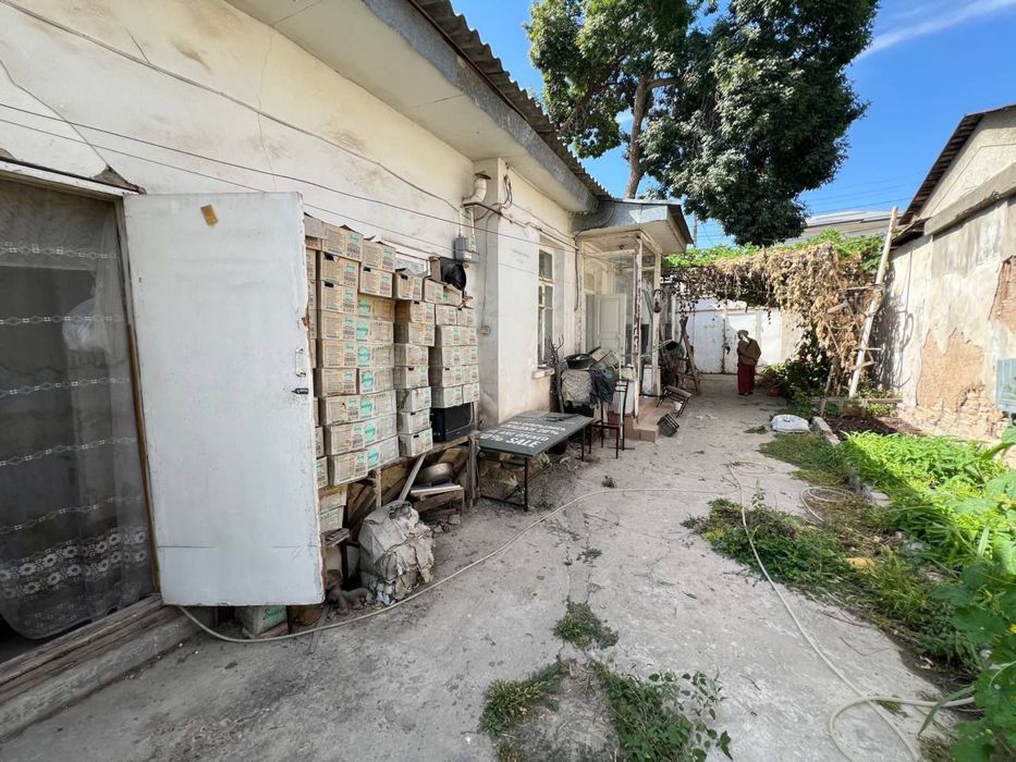 Земельный участок в Центре на 1,7 соток Яккасарай Ивлиева