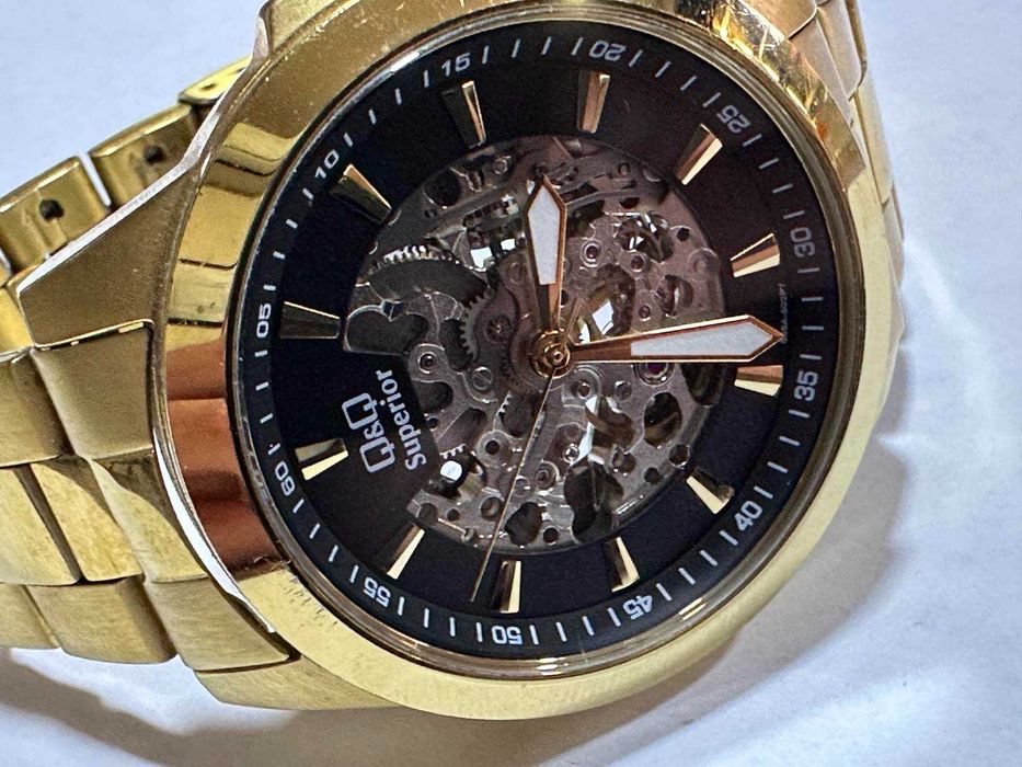 Мъжки автоматичен часовник Q&Q Superior Skeleton