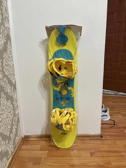 Placa snowboard copii 90 cm burton riglet cu legaturi noi