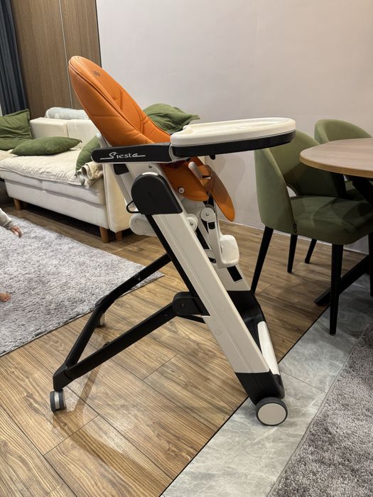 Стульчик для кормление Peg-Perego Siesta