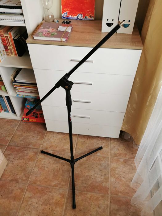 Стойка за микрофон Soundking