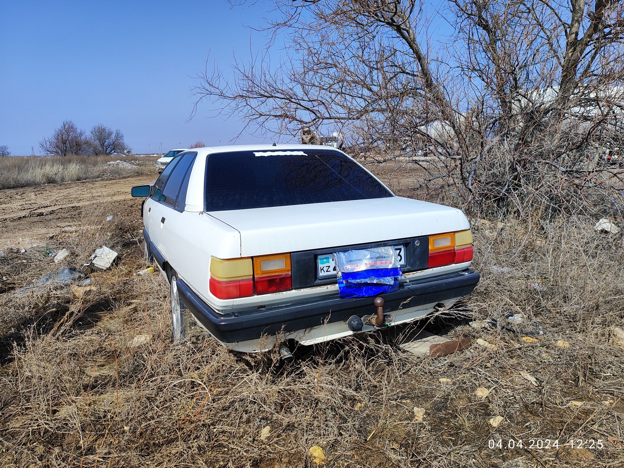 Audi 100 c3. аварийная