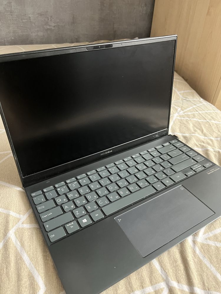 Срочно Продаю ноутбук Asus ZenBook