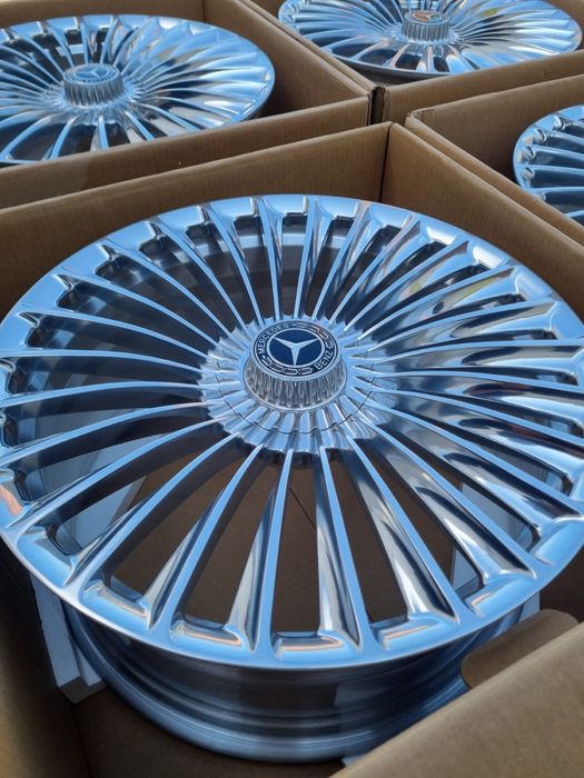 Jante noi forjate Mercedes Maybach R20 in doua latimi