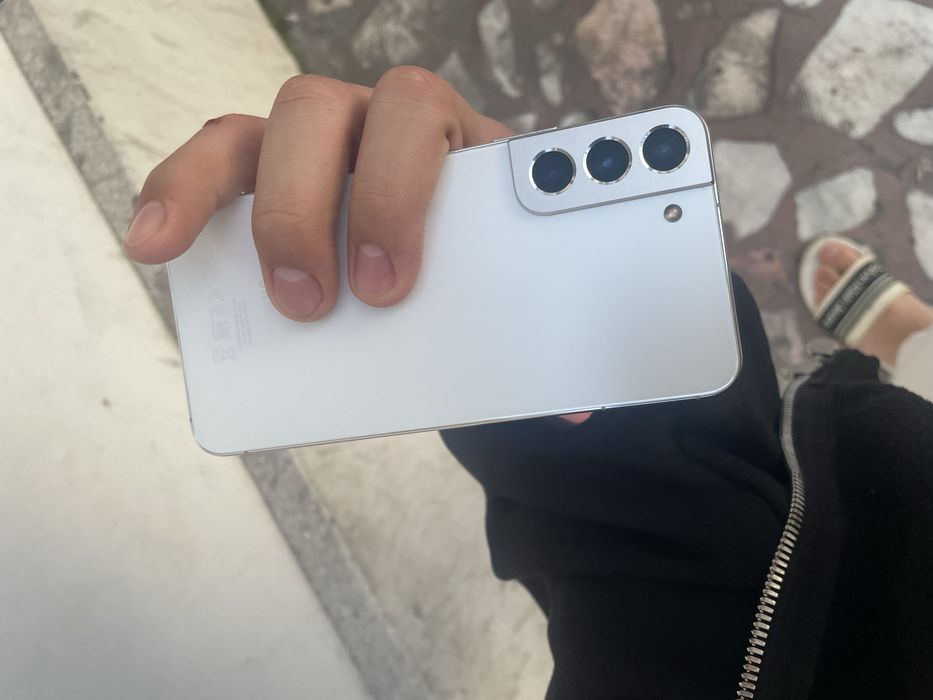 SAMSUNG s 22+ impecabil