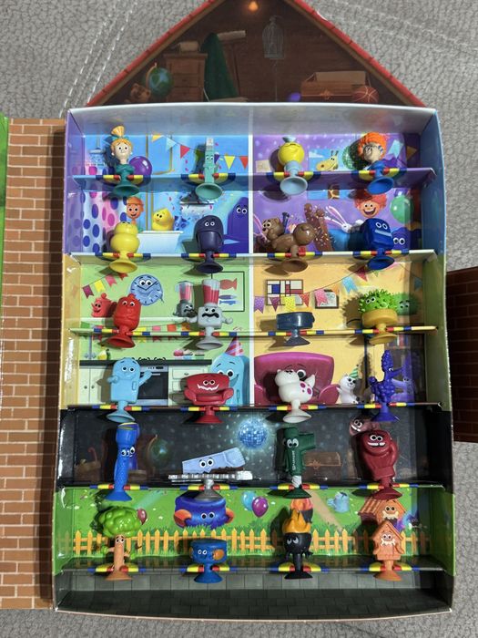 Пълна колекция Stikeez happy home