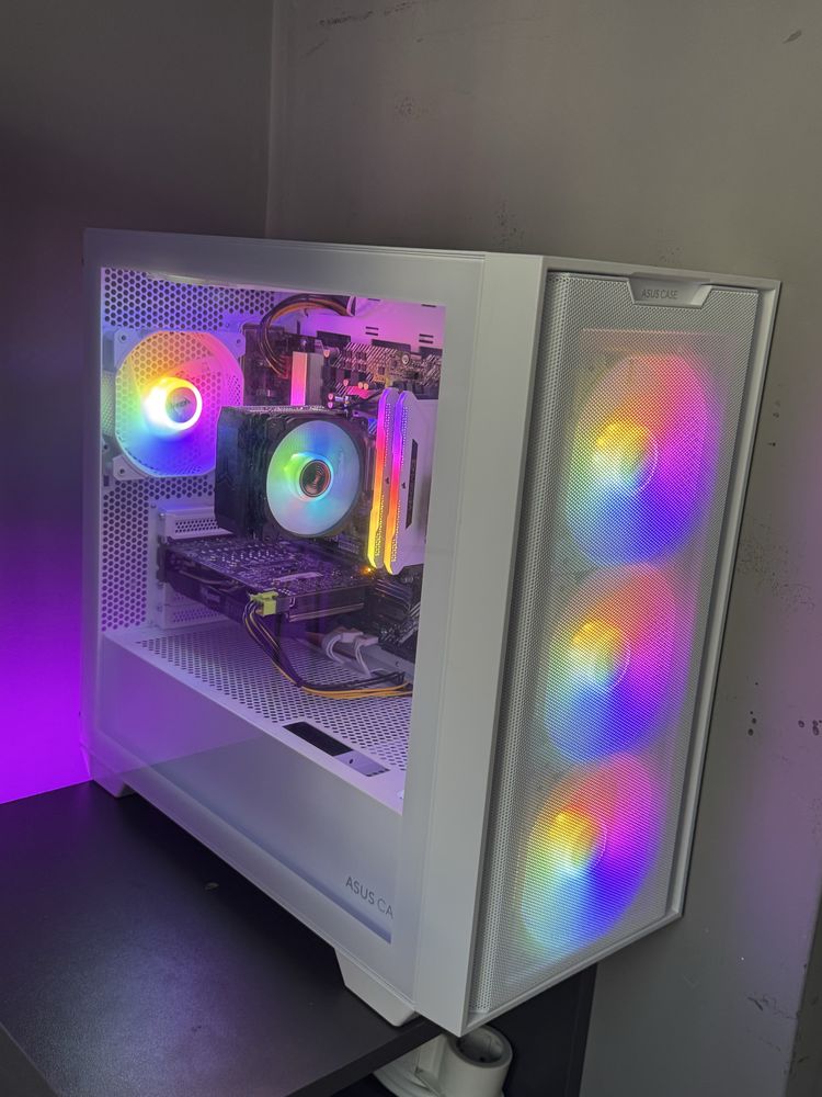 Геймърски компютър (Ryzen 5 5600, 1660 super, 32GB ram, 2TB)