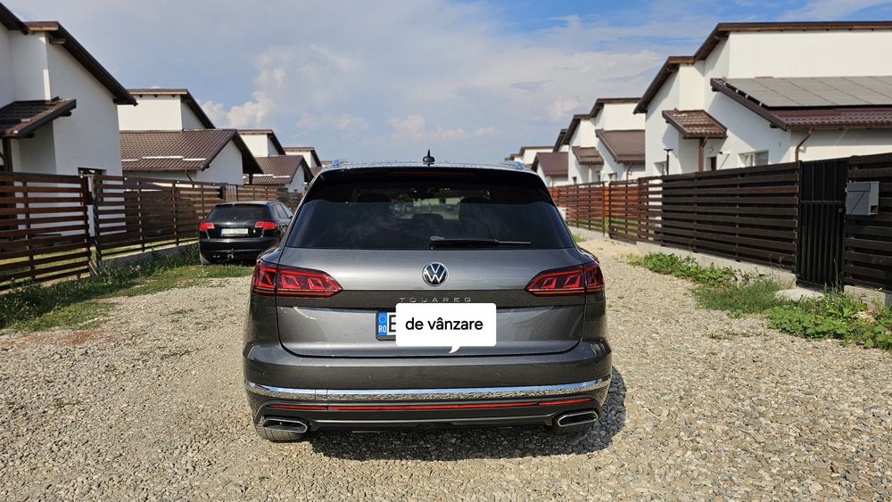 Touareg 2022 - preluare leasing+ garantie mai 2026