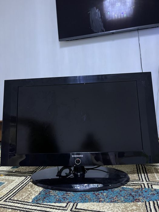 Телевизор Samsung