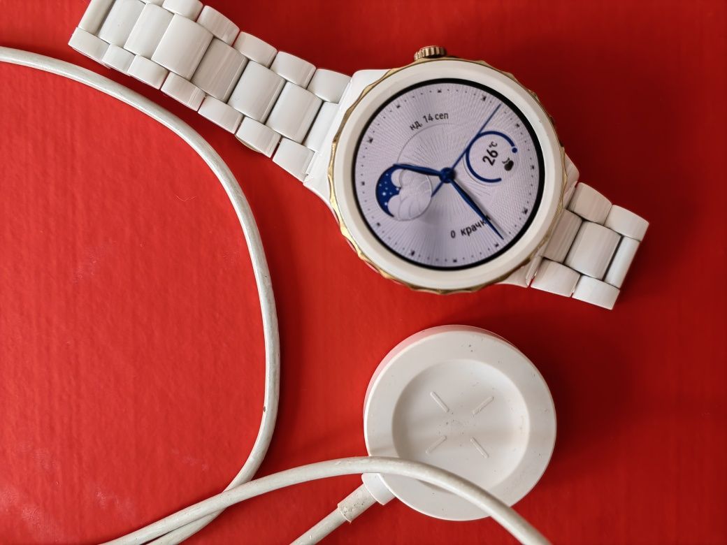 Huawei watch gt 3 pro white ceramic