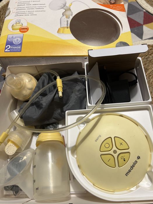 Помпа за кърма Medela Swing