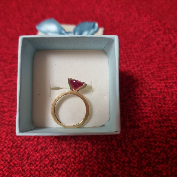 Inel aur cu rubin 3,20gr 14k
