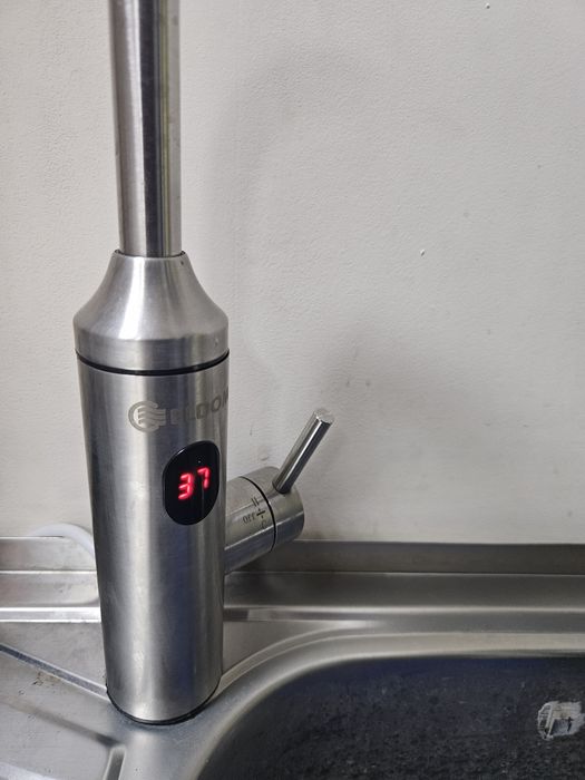 Батерия за мивка  ELDOM (топла, студена вода)