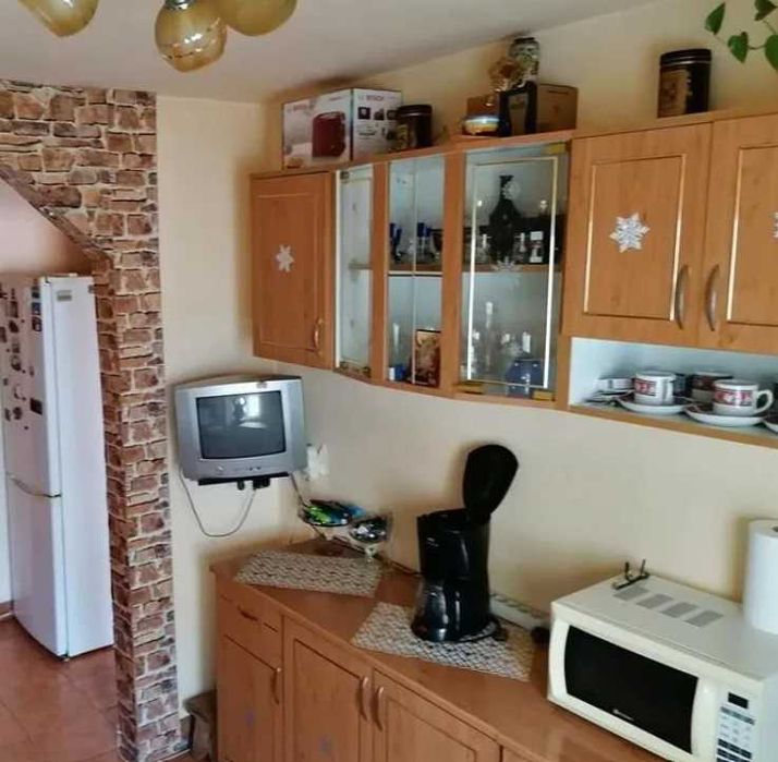 Дава се под наем Тристаен апартамент в Пловдив, Център - 72 кв.м за 193.8 € - Снимка #3