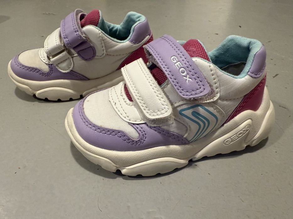 Adidas Geox nr 22, putin purtati, fara defecte