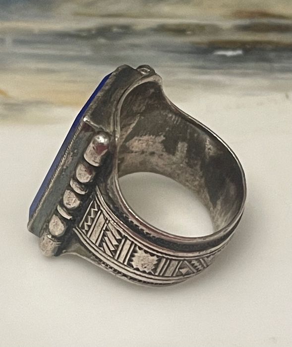 Уникален античен рядьк срьбрен пръстен, камьк
лапис лазули N 7,25