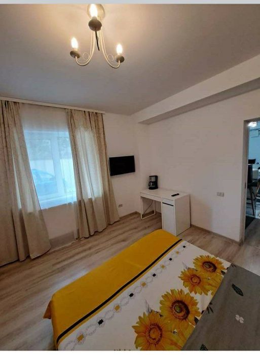 Închiriez ap 3 camere Mamaia Nord