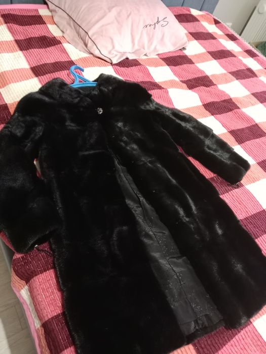 Продам норковую шубу в отличном состоянии