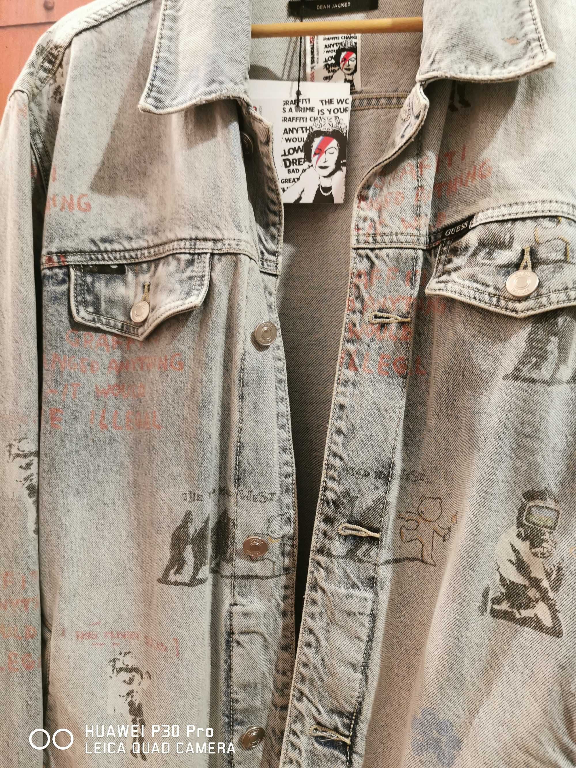 Мъжко Дънково яке Guess ново