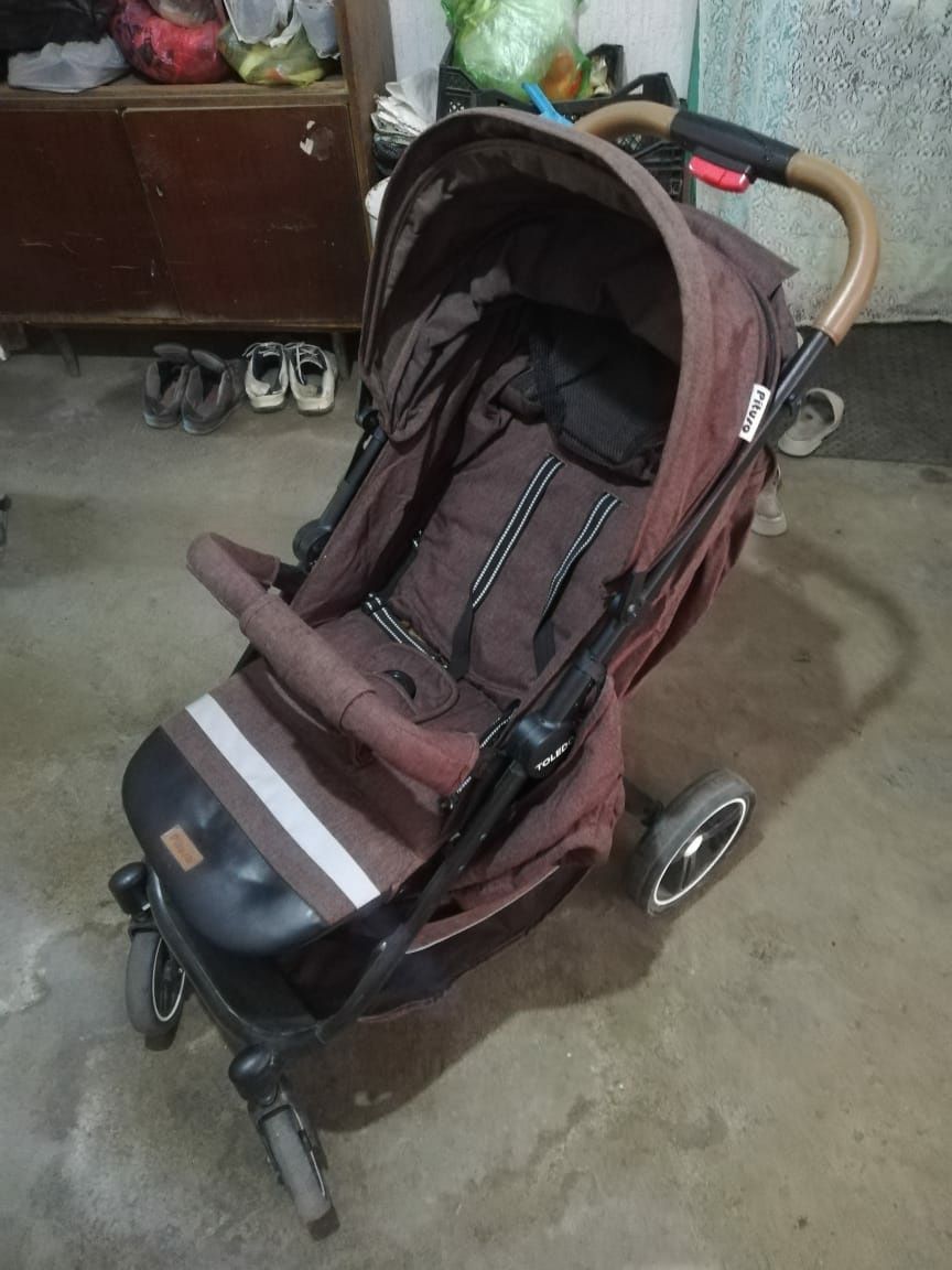 Продам коляску детскую